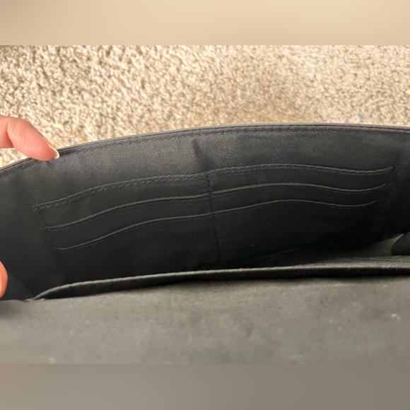 Guess Black Clutch - Picture 5 of 7